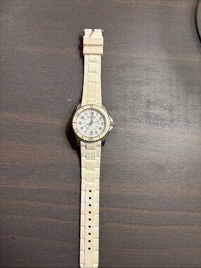 Victorinox White and Silver women’s  Watch